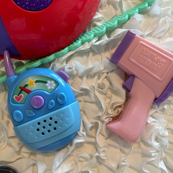 ADA TWIST SCIENTIST • Carry Bag Toy Set • 6 Piece Set • - Picture 5 of 16